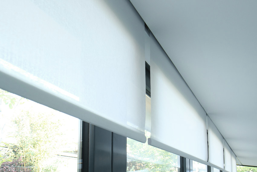 Bifold door wall with concealed blinds Blinds down